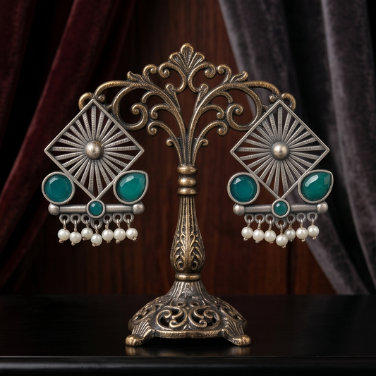 DIVYORO GREEN GEOMETRIC DROPS