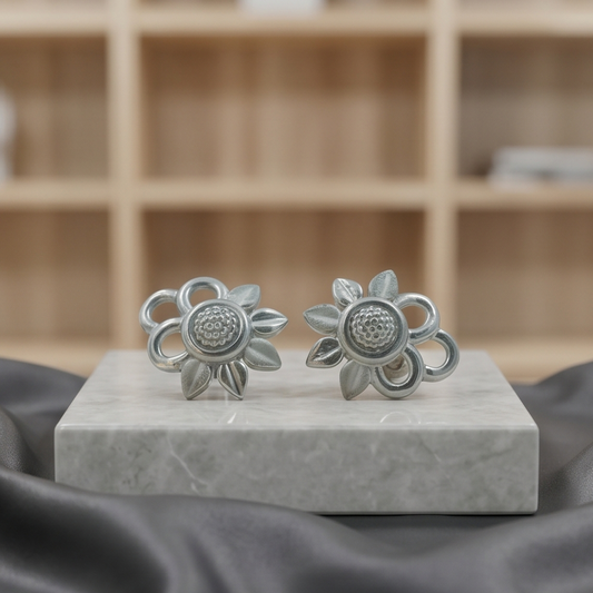 DIVYORO SILVER FLORET EARRING