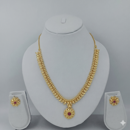 DIVYORO GOLD PENDANT SET