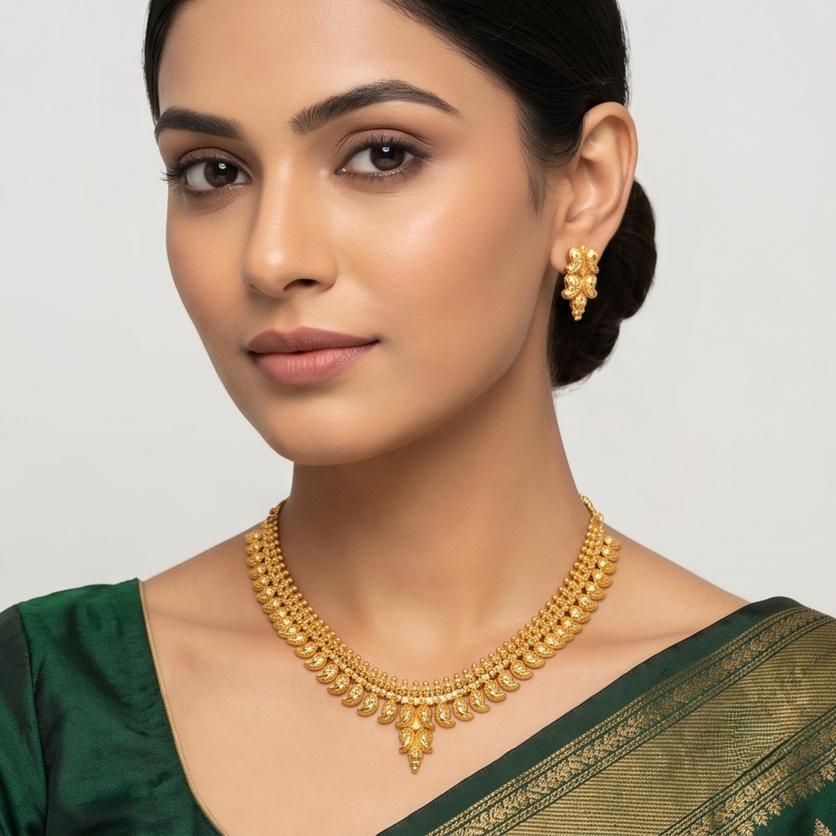 DIVYORO GOLD PAISLEY NECKLACE