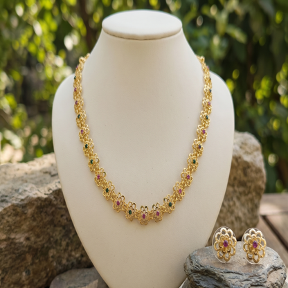 DIVYORO GOLD FLORAL CHOKER