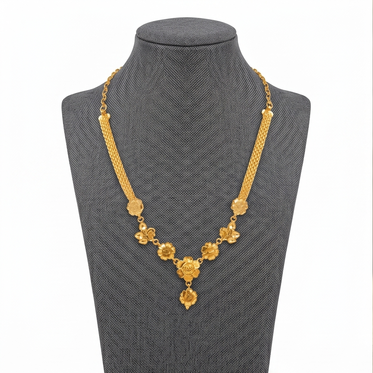 DIVYORO GOLD FLORAL NECKLACE