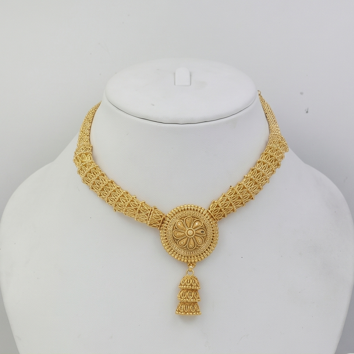 DIVYORO GOLD MESH CHOKER