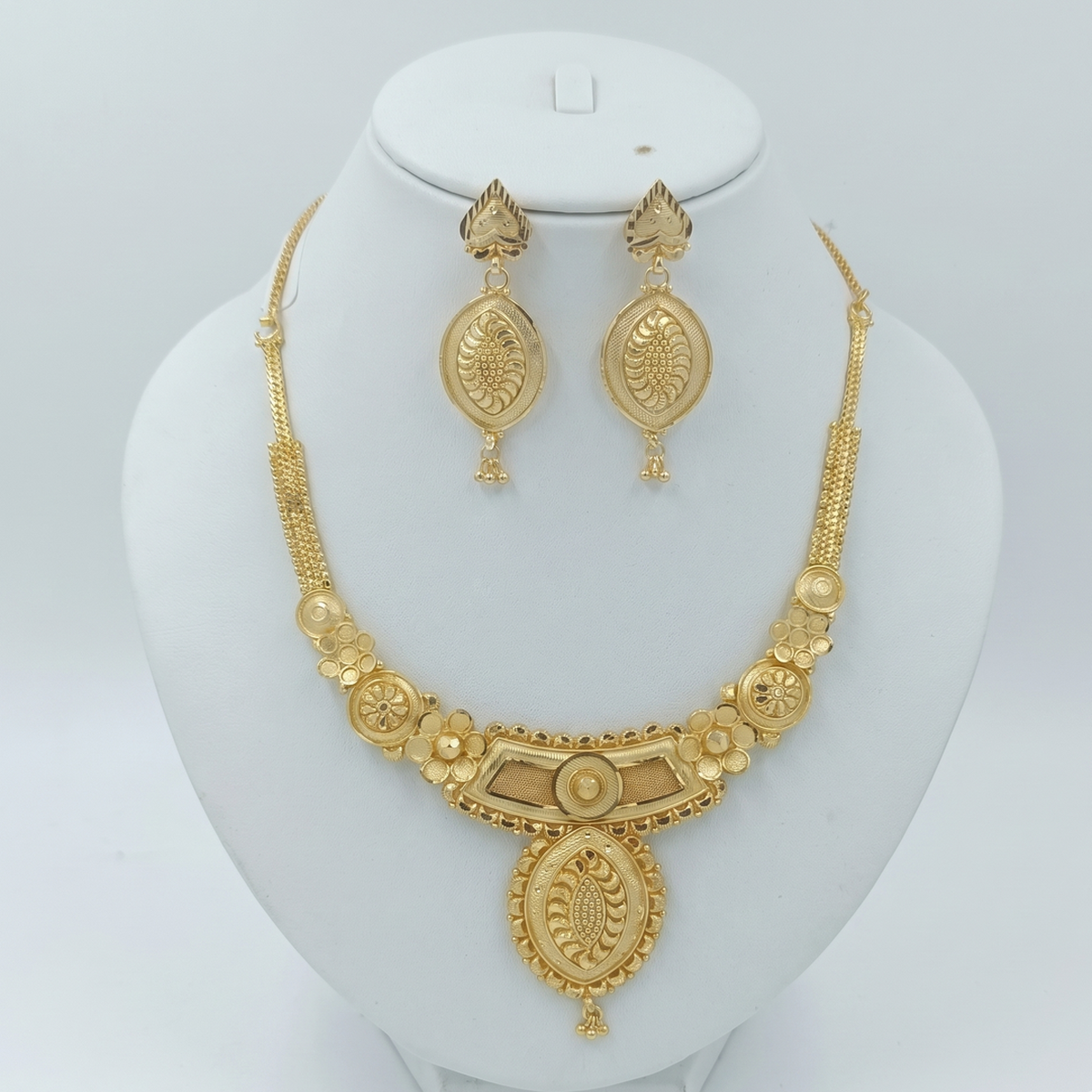 DIVYORO GOLD OVAL SET