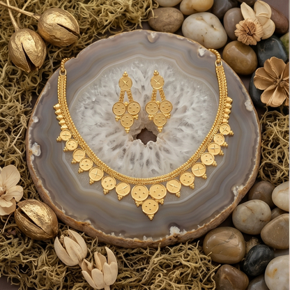 DIVYORO GOLD COIN NECKLACE