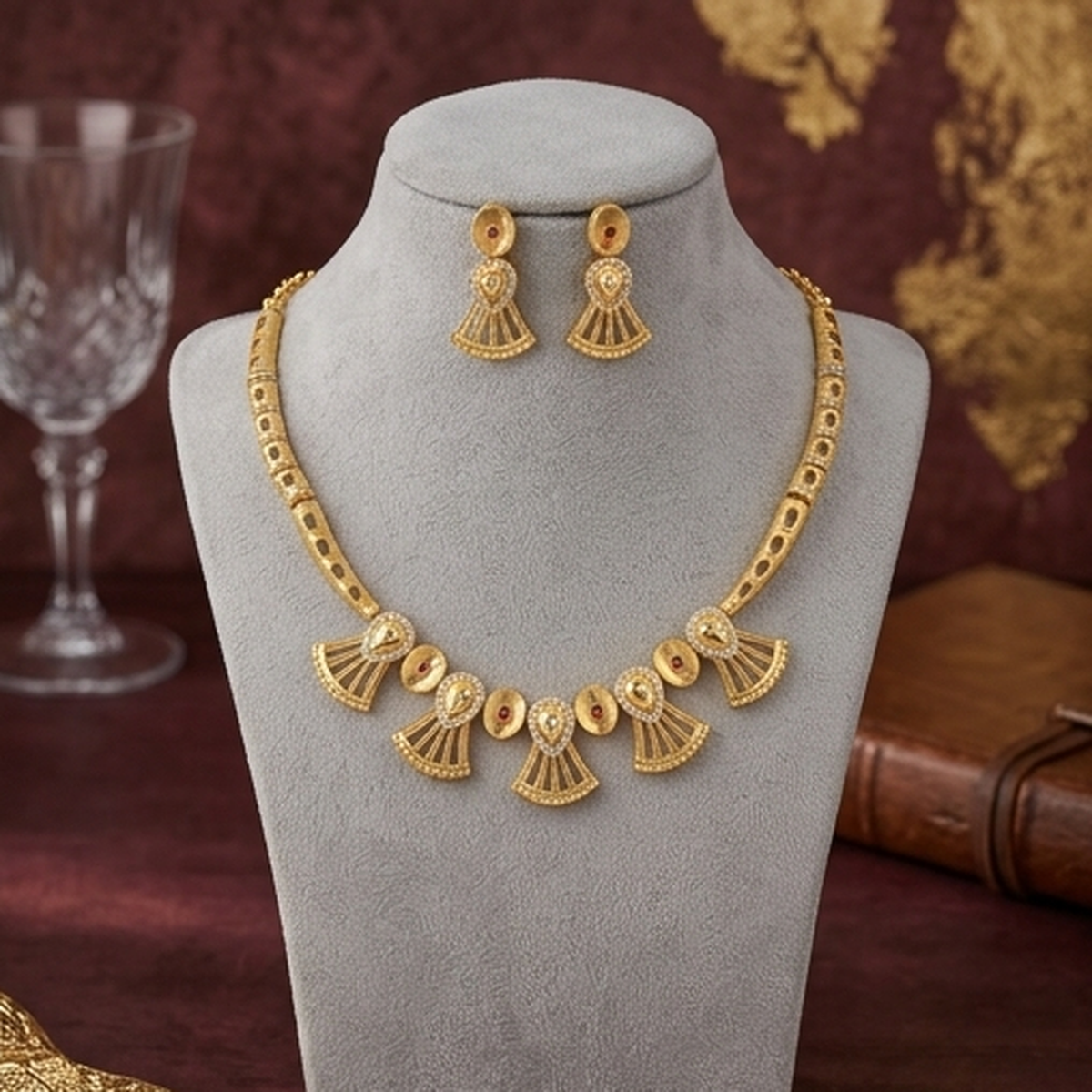 DIVYORO GEOMETRIC TRIANGLE GOLD SET