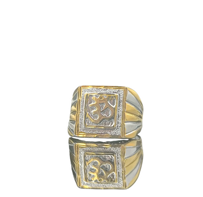 DIVYORO TWO-TONE OM TEXTURED SIGNET RING