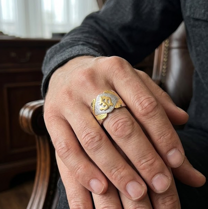 DIVYORO TWO-TONE OM DIAMOND-SHIELD SIGNET RING