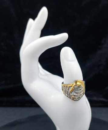 DIVYORO GOLD HEXAGONAL CHEVRON & DOT ENGRAVED RINGS