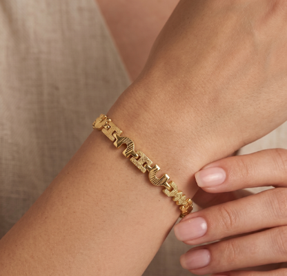 DIVYORO ELARA FEMALE BRACELET