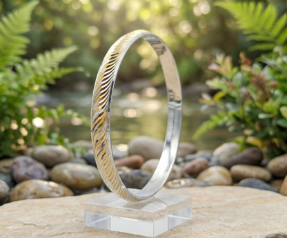 DIVYORO TWO-TONE WAVE SWIRL KADA