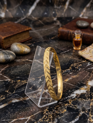 DIVYORO ARROWHEAD CHEVRON TEXTURED KADA