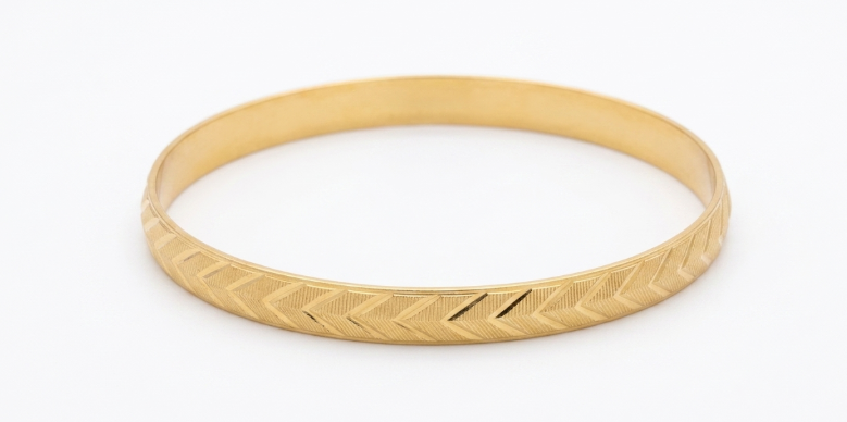 DIVYORO ARROWHEAD CHEVRON TEXTURED KADA