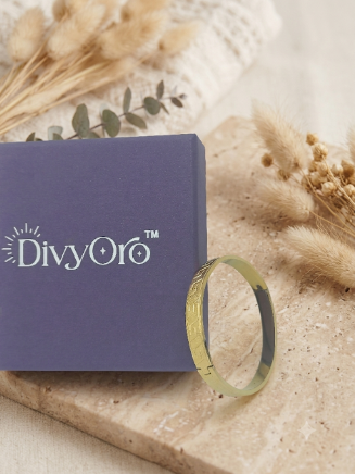 DIVYORO GREEK KEY GEOMETRIC HINGED KADA