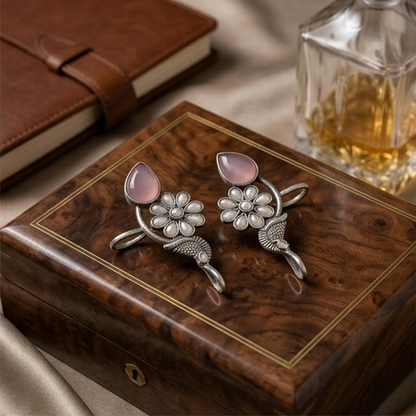 DIVYORO PINK QUARTZ FLOWER CUFFS