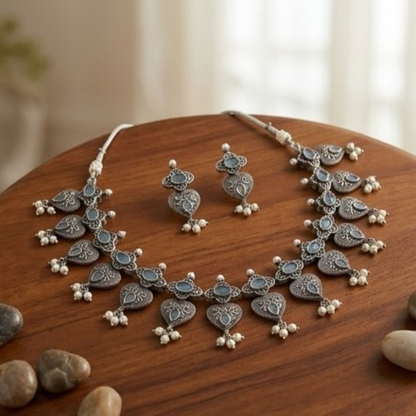 DIVYORO OXIDIZED SILVER BLUE STONE LEAF-PATTERNED NECKLACE SET