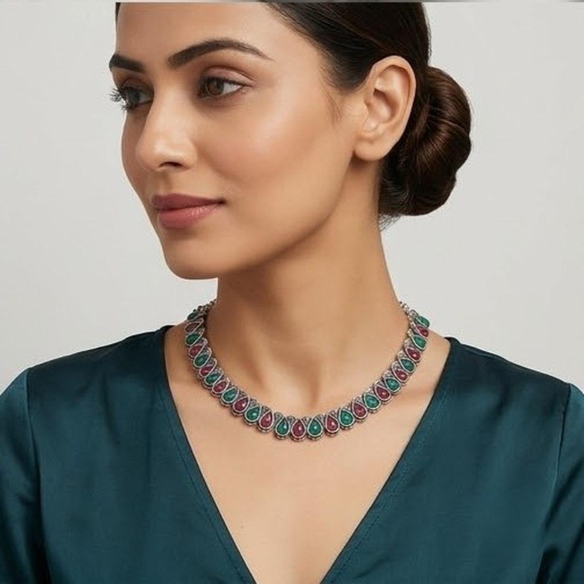 DIVYORO DUAL-TONE PINK AND GREEN TEARDROP STONE NECKLACE SET