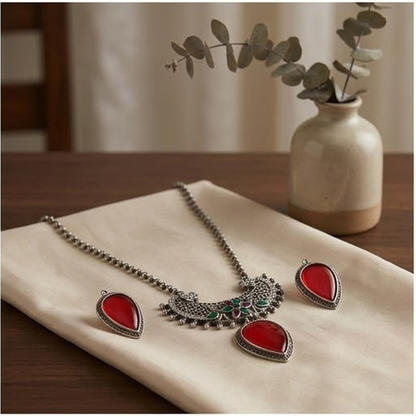 DIVYORO RED AND GREEN STONE DROP PENDANT NECKLACE SET