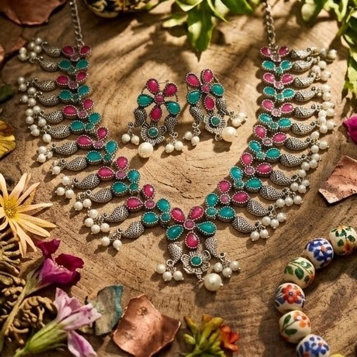 DIVYORO PINK AND GREEN STONE OXIDIZED SILVER NECKLACE SET