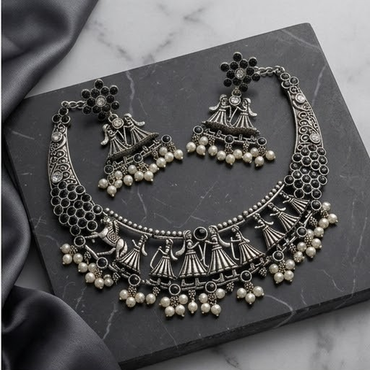 DIVYORO OXIDIZED SILVER FOLK DANCE MOTIF CHOKER SET