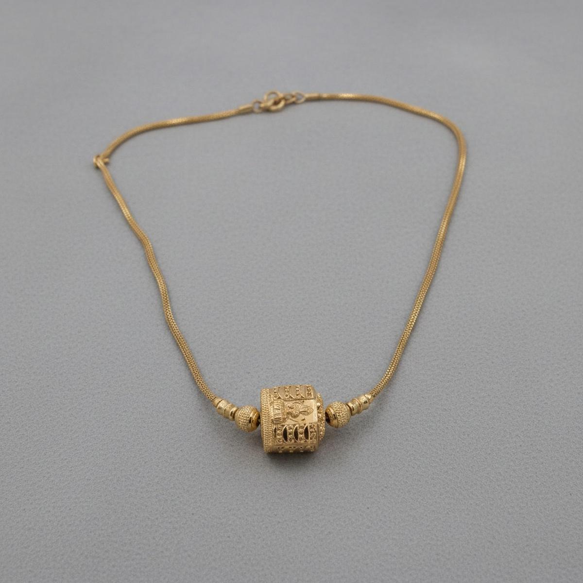 DIVYORO GOLD CYLINDER PENDANT CHAIN