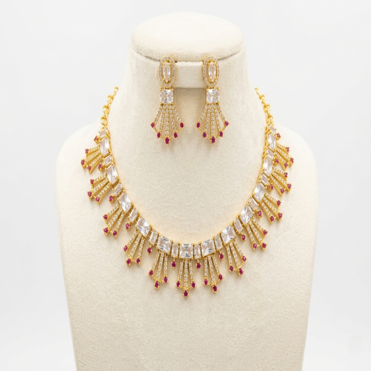 DIVYORO RADIANT WHITE STONE FAN-PATTERN NECKLACE SET