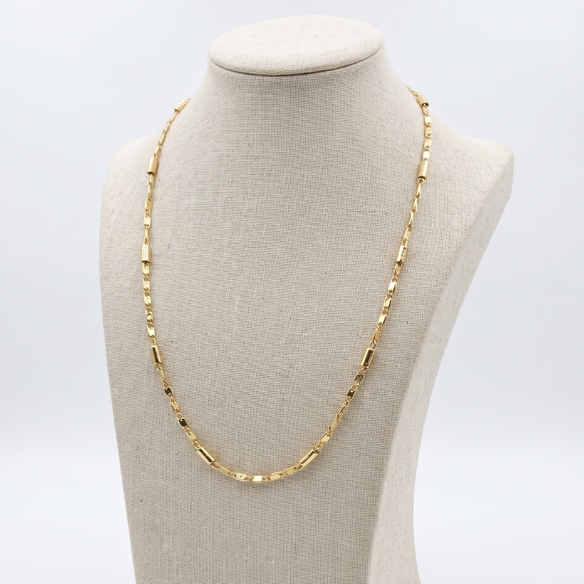 DIVYORO SLEEK CYLINDER LINK CHAIN