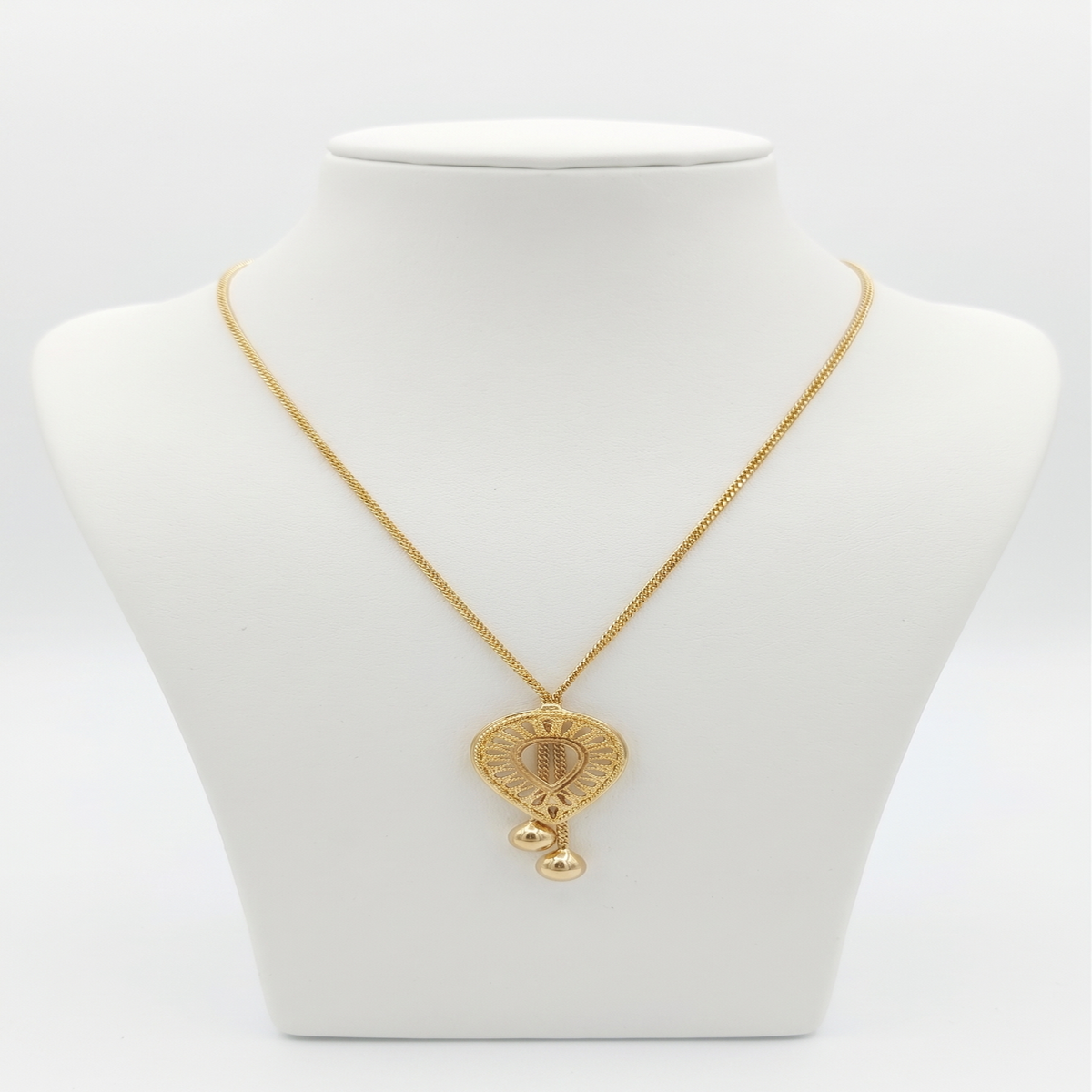 DIVYORO FILIGREE TEAR DROP PENDANT CHAIN
