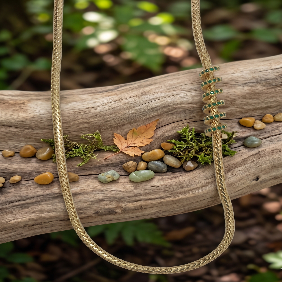 DIVYORO GREEN STONE SPIRAL CHAIN