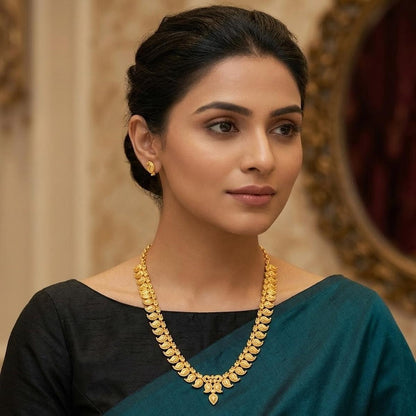 DIVYORO TRADITIONAL GOLD PAISLEY MOTIF NECKLACE