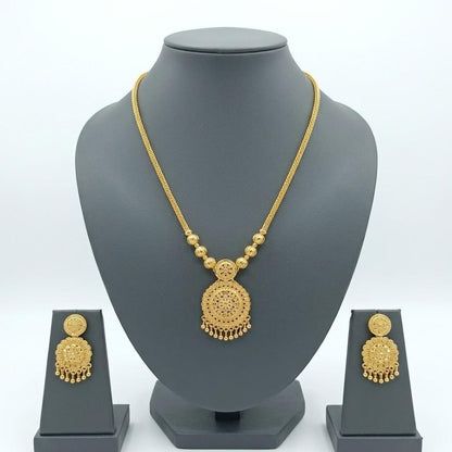 DIVYORO FILIGREE MEDALLION PENDANT SET
