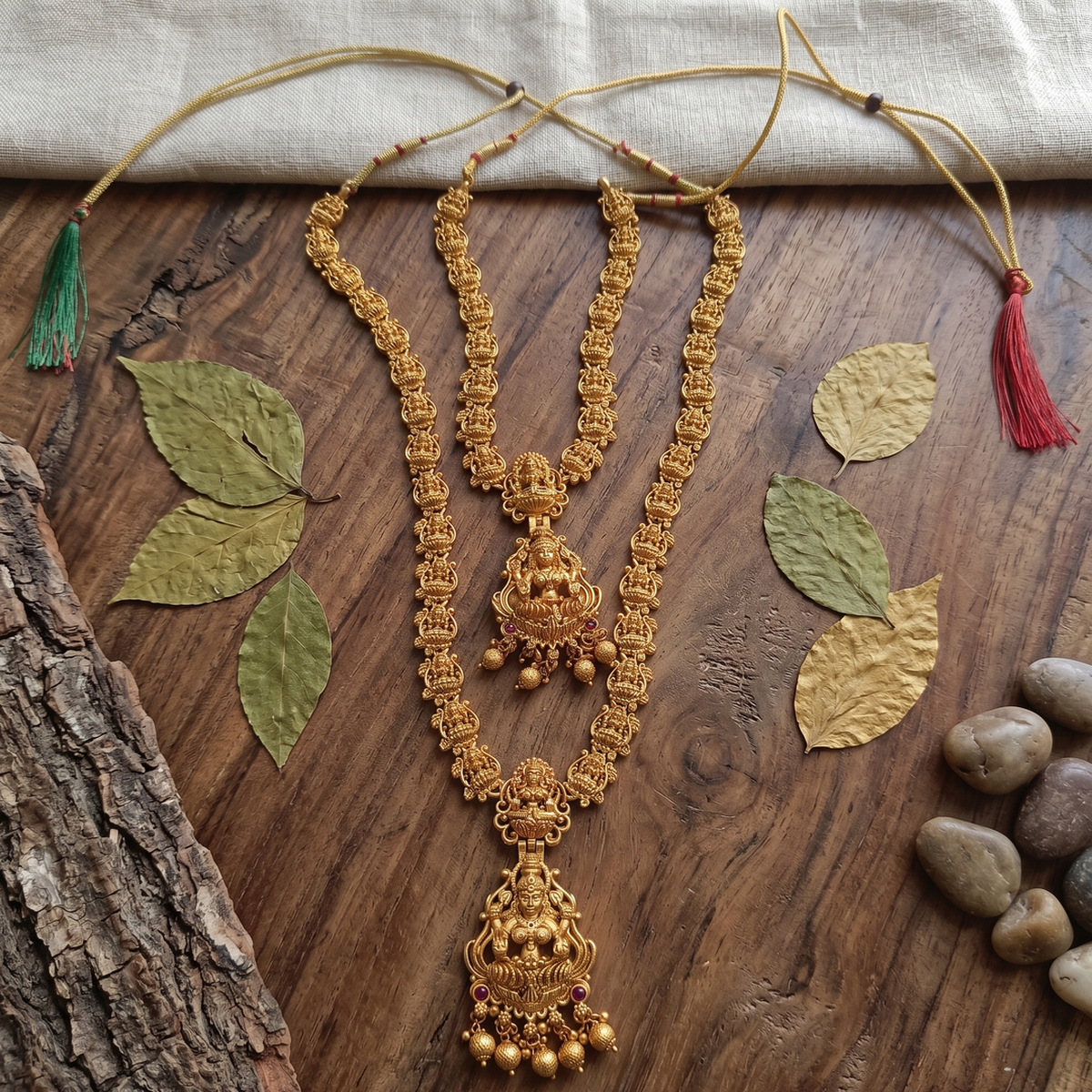 DIVYORO ANTIQUE LAKSHMI HARAM SET