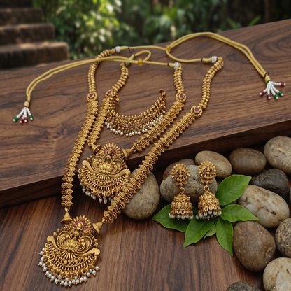 DIVYORO TEMPLE LAKSHMI NECKLACE SET