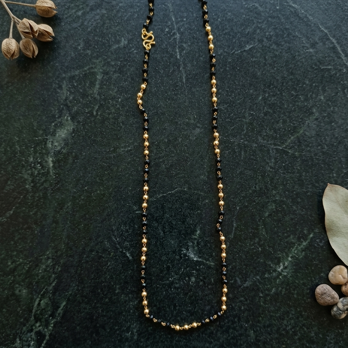 DIVYORO MINIMALIST BLACK BEAD MANGALSUTRA CHAIN