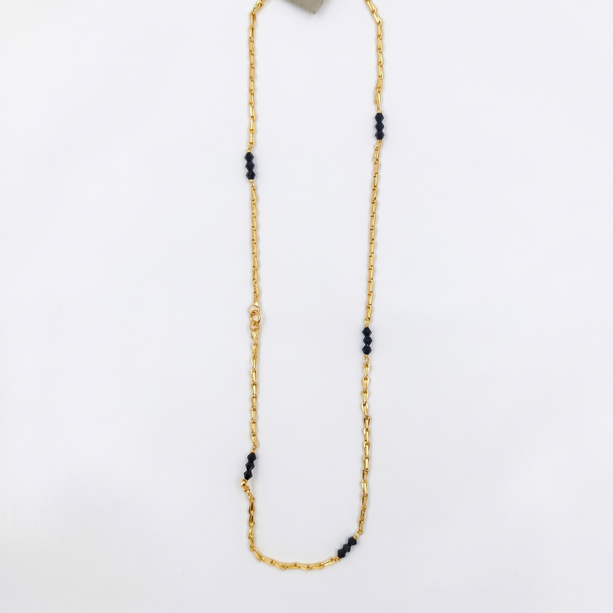 DIVYORO MINIMALIST BLACK BEAD CHAIN