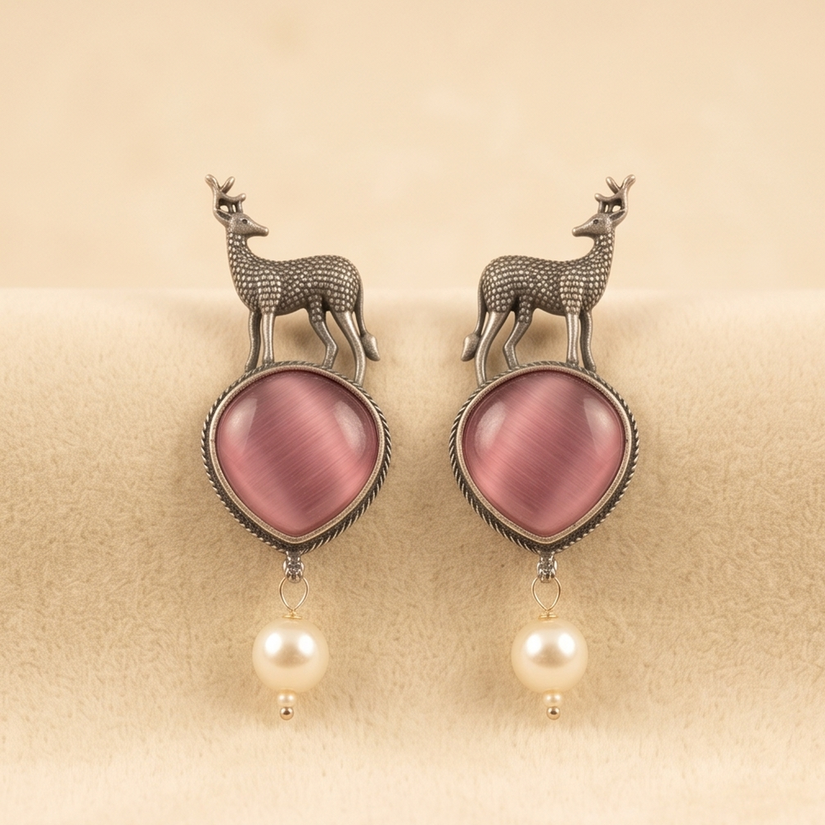 DIVYORO MAJESTIC DEER MOTIF DANGLES
