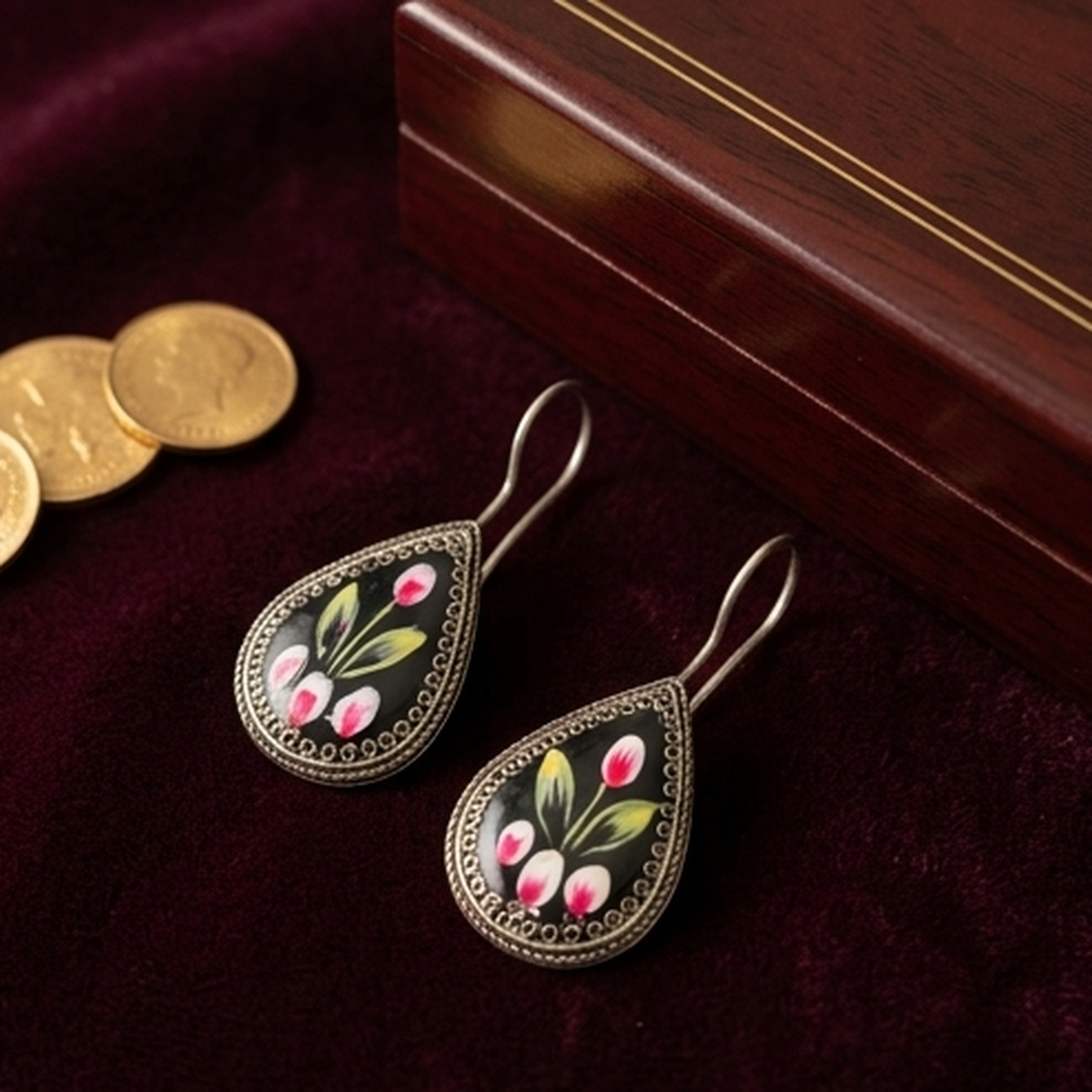 DIVYORO FLORAL HAND-PAINTED TEAR DROPS