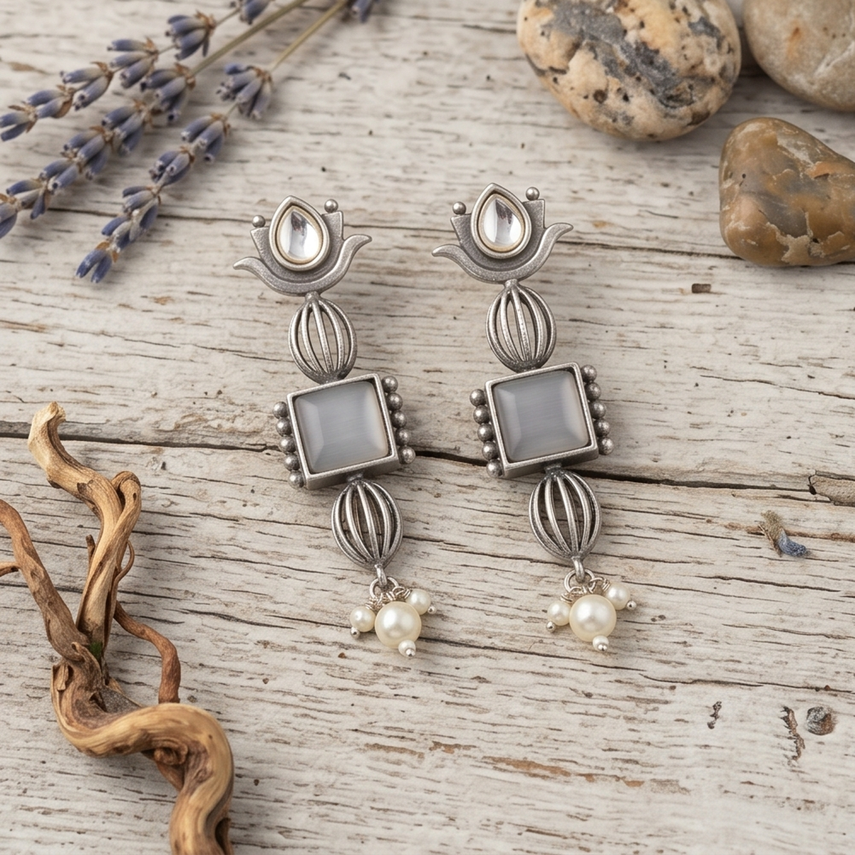 DIVYORO GEOMETRIC GREY STONE DROP