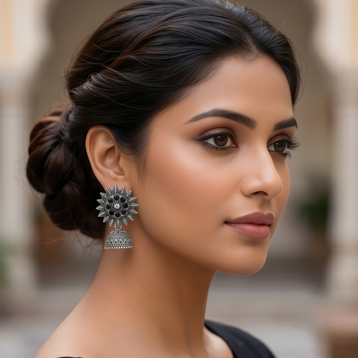 DIVYORO BLACK STONE SUNBURST JHUMKA