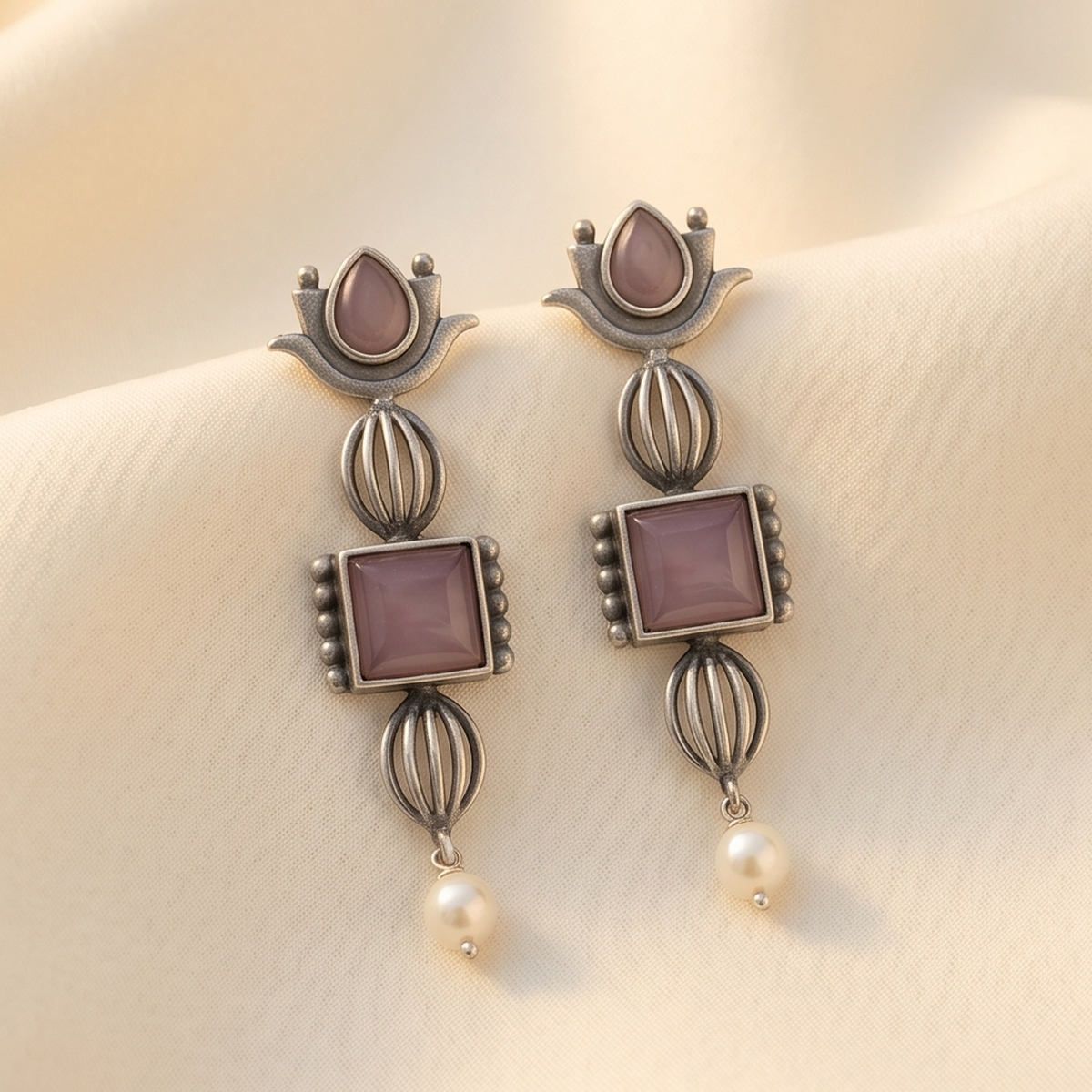 DIVYORO MAUVE STONE DROPS
