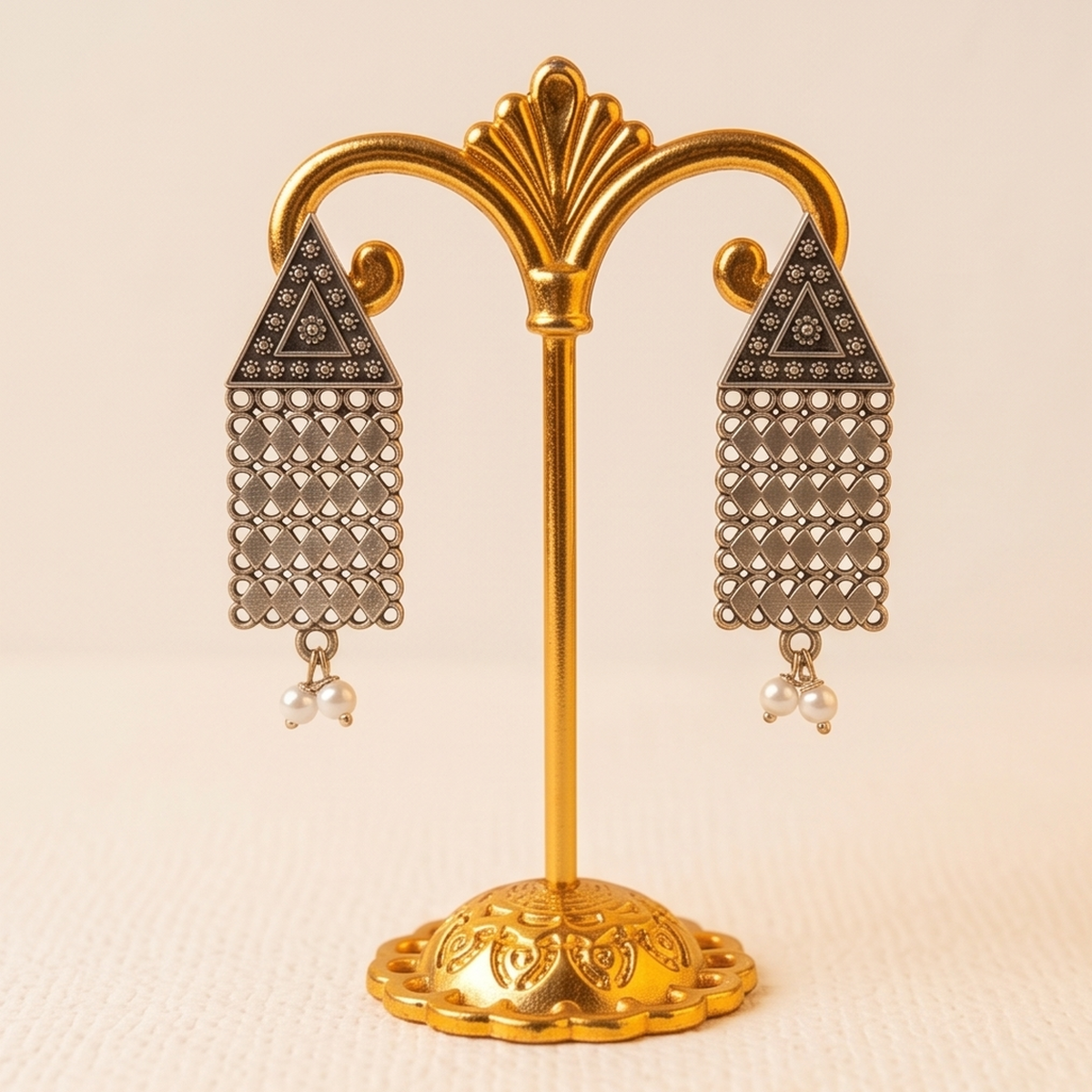 DIVYORO SILVER GEOMETRIC DROPS