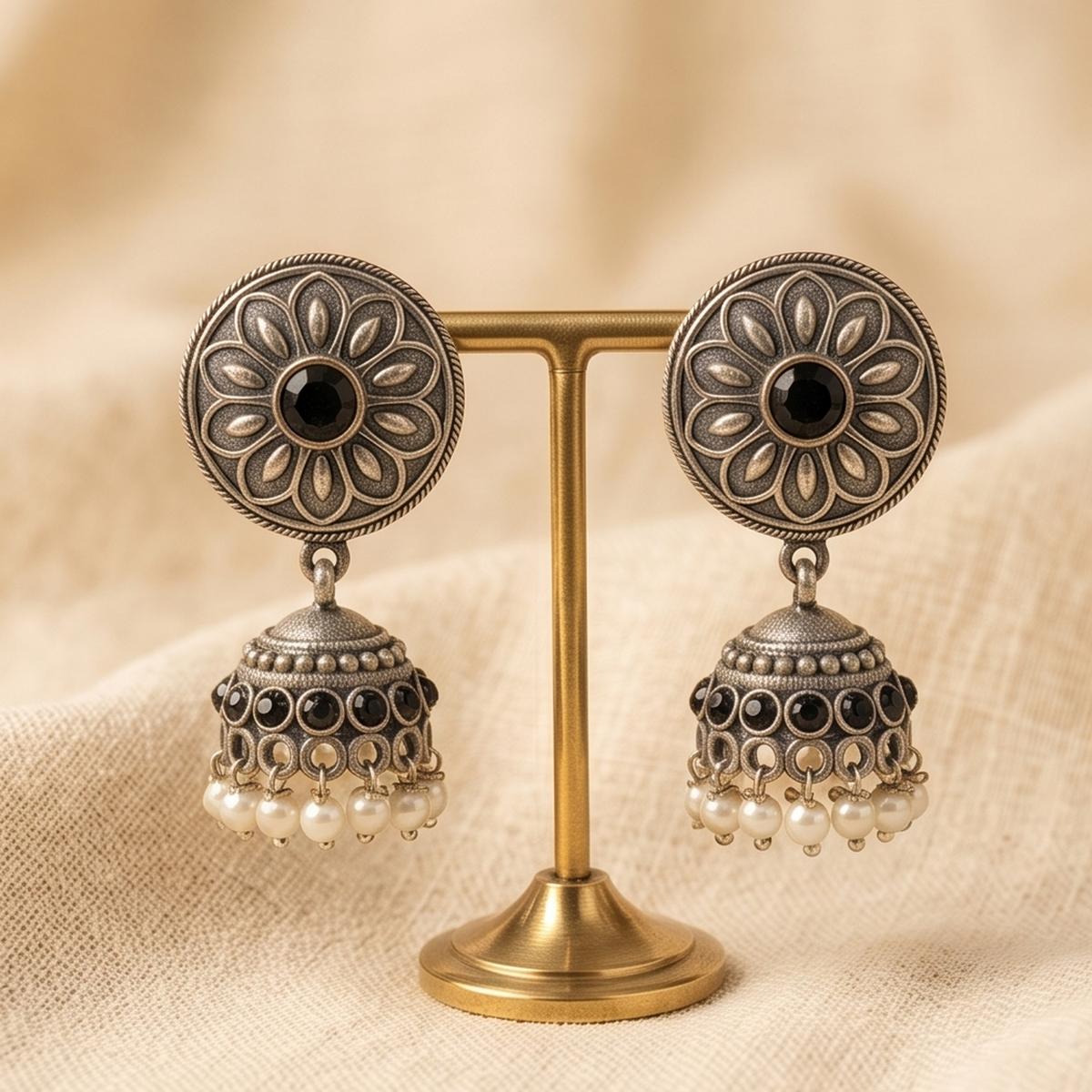 DIVYORO BLACK PEARL JHUMKA