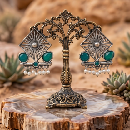 DIVYORO GREEN GEOMETRIC DROPS