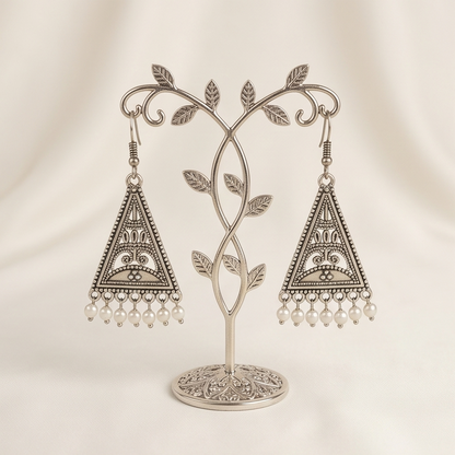 DIVYORO TRIANGLE FILIGREE DROPS