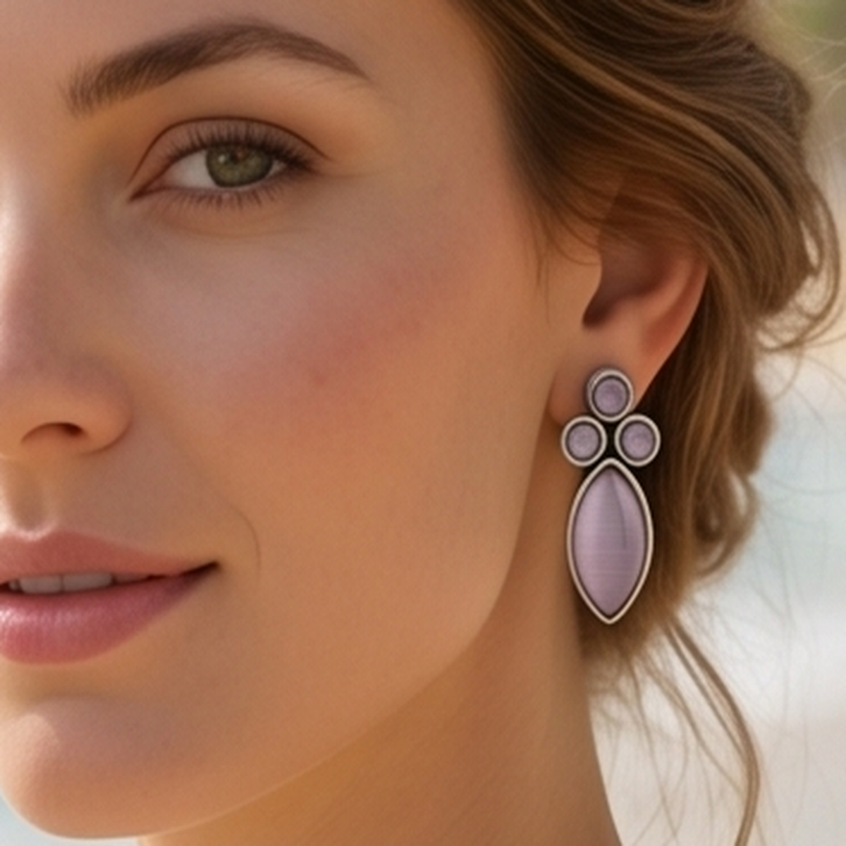 DIVYORO MAUVE TEARDROP DROPS