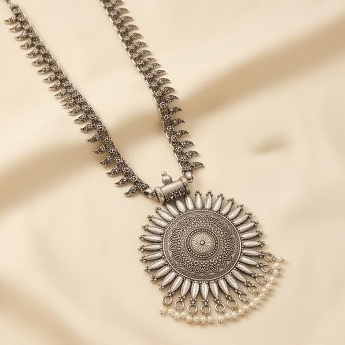 DIVYORO OXIDIZED SILVER SUNBURST MEDALLION LONG NECKLACE SET