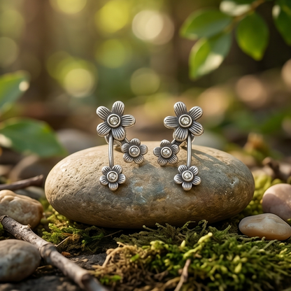 DIVYORO SILVER FLORAL STUDS