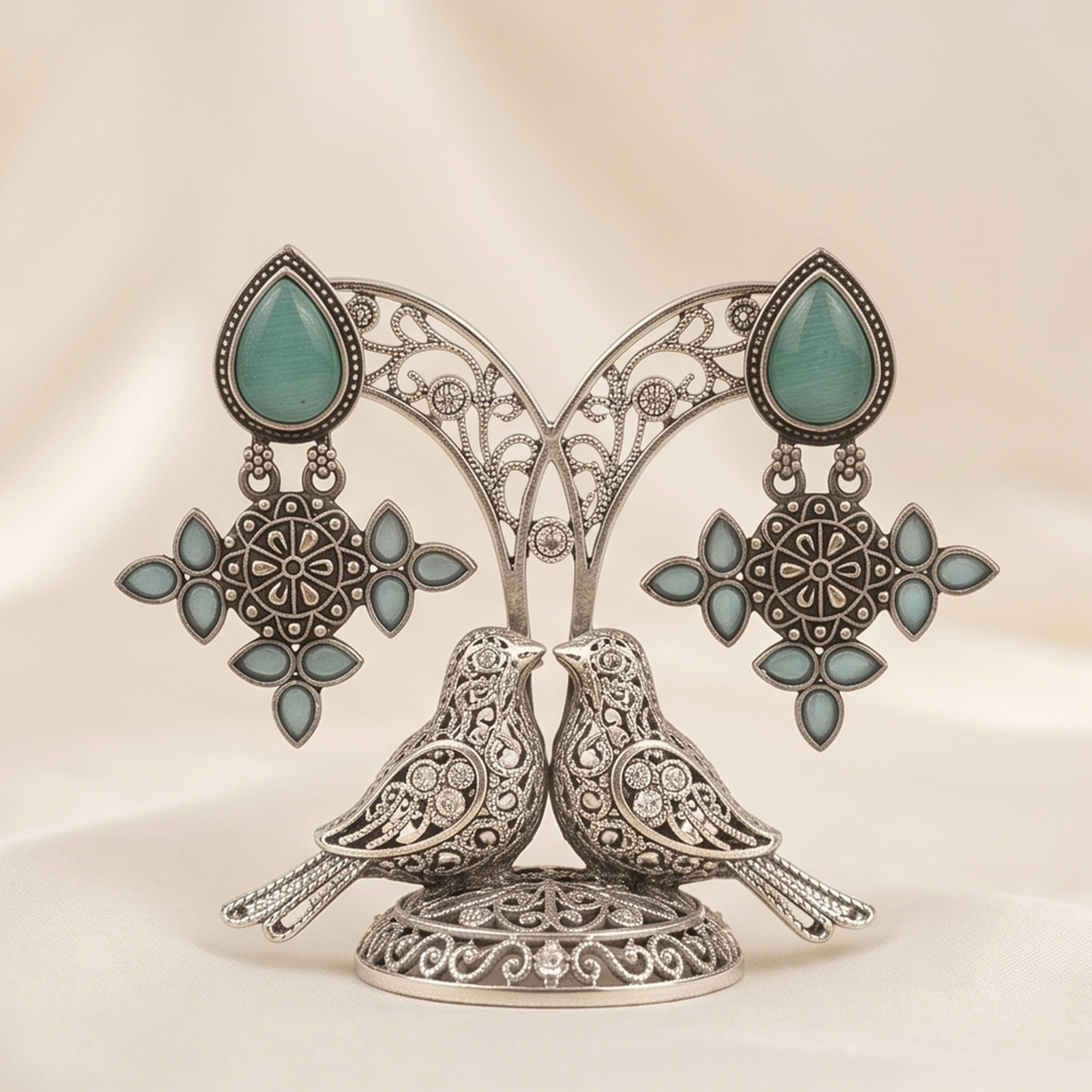 DIVYORO TURQUOISE FLORAL DROPS