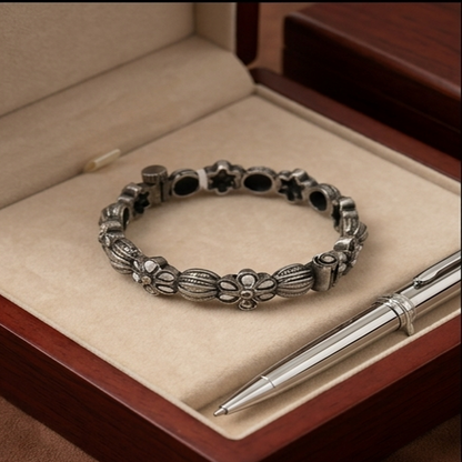DIVYORO OXIDIZED SILVER FLOWER KADA