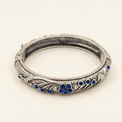 DIVYORO ANTIQUE FLORAL TEXTURED KADA